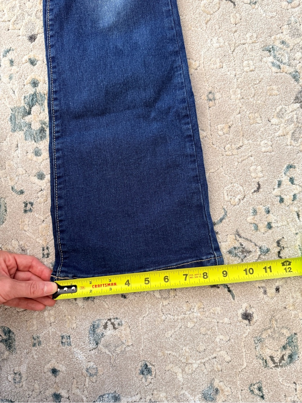 True Religion Becca Mid Rise Bootcut - Picture 9 of 9